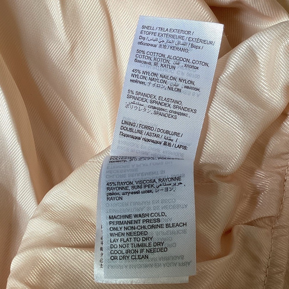 Bebe Cream‎ Trench Coat with Belted Waist and Notched Lapel Size M - Picture 6 of 7